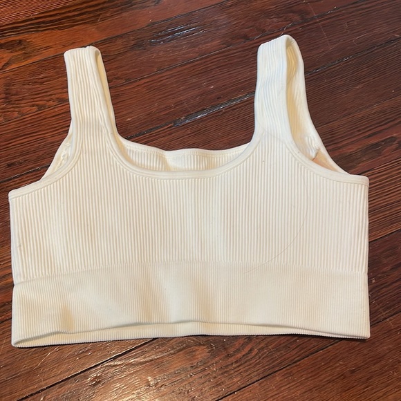 Women’s Off White Two Piece Athletic Set Size S - Picture 4 of 4